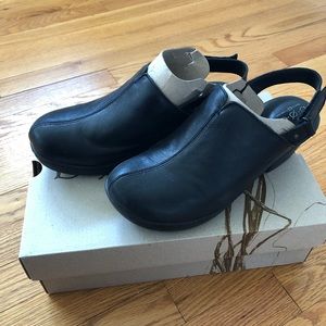 Black Boc Clogs